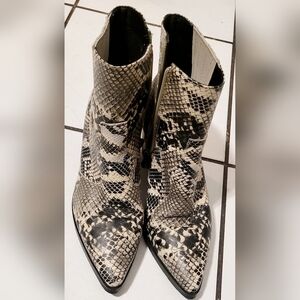 Snakeskin Pattern Ankle Boots